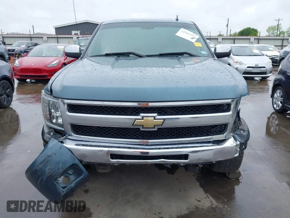 2011 Chevrolet Silverado 1500 LT with VIN 3GCPCSE08BG208197, listed as a IAAI auction lot 41865262 with 144,512 mi miles and . Bid and sale history available at DreamBid. Image 13.