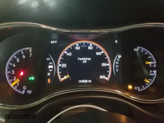 2015 Jeep Grand Cherokee Altitude with VIN 1C4RJFAG9FC758381, listed as a Copart auction lot 41692445 with 144,526 mi miles and Clean Title. Bid and sale history available at carsss.com. Image 9.