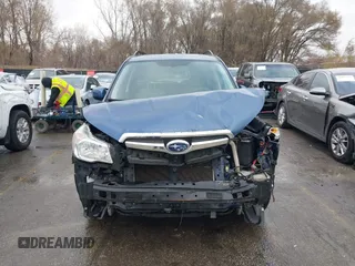 2014 Subaru Forester Premium z VIN JF2SJAEC4EH553291, wystawiony jako IAAI lot #40981269 z przebiegiem 72 167 mil mil oraz . Historia ofert i sprzedaży dostępna na DreamBid. Obrazek 13.