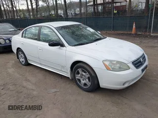 2003 Nissan Altima S with VIN 1N4AL11DX3C116530, listed as a IAAI auction lot 41885861 with 164,880 mi miles. Bid and sale history available at carsss.com. Image 1.