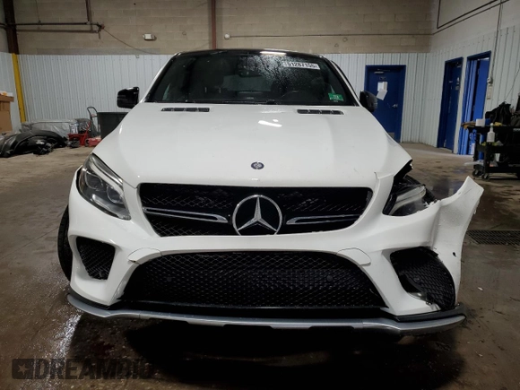 2016 Mercedes-Benz GLE 450 AMG z VIN 4JGED6EB1GA026386, wystawiony jako Copart lot #51287155 z przebiegiem 77 237 mil mil oraz Szkody całkowita. Historia ofert i sprzedaży dostępna na DreamBid. Obrazek 5.