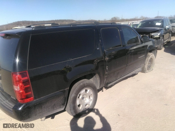 2012 Chevrolet Suburban LT with VIN 1GNSCJE07CR273166, listed as a IAAI auction lot 41782587 with 271,456 mi miles. Bid and sale history available at carsss.com. Image 4.