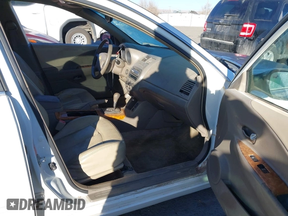 2002 Nissan Altima S with VIN 1N4AL11E22C269085, listed as a IAAI auction lot 41454883 with 236,297 mi miles. Bid and sale history available at carsss.com. Image 5.