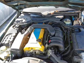 1995 Mercedes-Benz SL with VIN WDBFA63E5SF117797, listed as a IAAI auction lot 41650927 with Not provided miles and . Bid and sale history available at DreamBid. Image 10.