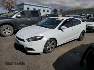 2015 Dodge Dart SXT with VIN 1C3CDFBB8FD266102, listed as a Copart auction lot 46630255 with 268,141 mi miles and Salvage Title. Bid and sale history available at carsss.com. Image 1.