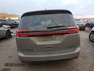 2021 Chrysler Pacifica Hybrid Limited z VIN 2C4RC1S71MR569059, wystawiony jako Copart lot #81278244 z przebiegiem 27 662 mil mil oraz Szkoda całkowita • Salvage title. Historia ofert i sprzedaży dostępna na DreamBid. Obrazek 6.