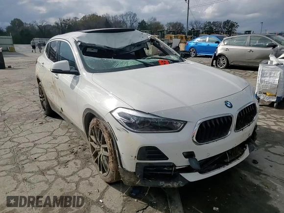 2022 BMW X2 sDrive28i with VIN WBXYH9C0XN5U53700, listed as a Copart auction lot 80884664 with 0 mi miles and Salvage Title. Bid and sale history available at carsss.com. Image 11.