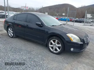 2006 Nissan Maxima 3.5 SE with VIN 1N4BA41E46C858527, listed as a IAAI auction lot 41770677 with 143,819 mi miles. Bid and sale history available at carsss.com. Image 1.