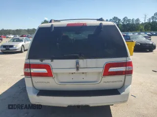 2008 Lincoln Navigator z VIN 5LMFU28588LJ02367, wystawiony jako Copart lot #57727305 z przebiegiem Nie podano mil oraz Tytuł czysty. Historia ofert i sprzedaży dostępna na DreamBid. Obrazek 6.