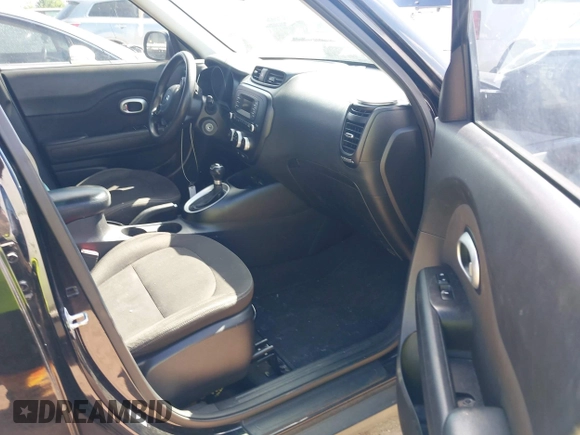 2016 Kia Soul with VIN KNDJN2A23G7246205, listed as a IAAI auction lot 42028645 with 142,240 mi miles. Bid and sale history available at carsss.com. Image 5.