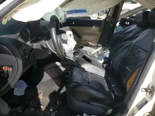 2004 Volkswagen Jetta GLS с VIN 3VWSR69M14M143742, выставлен на аукционе Copart как лот 62860135 с пробегом 322 904 миль миль и Списание • Salvage title. История ставок и продаж доступна на DreamBid. Изображение 7.