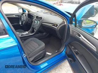 2020 Ford Fusion SE with VIN 3FA6P0HD4LR195267, listed as a IAAI auction lot 42010448 with 97,603 mi miles and . Bid and sale history available at DreamBid. Image 5.