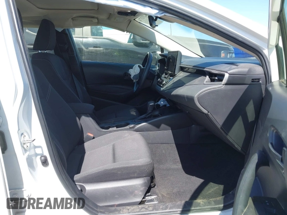 2024 Toyota Corolla LE with VIN JTDB4MEEXR3024245, listed as a IAAI auction lot 42353374 with 25,813 mi miles and . Bid and sale history available at DreamBid. Image 5.