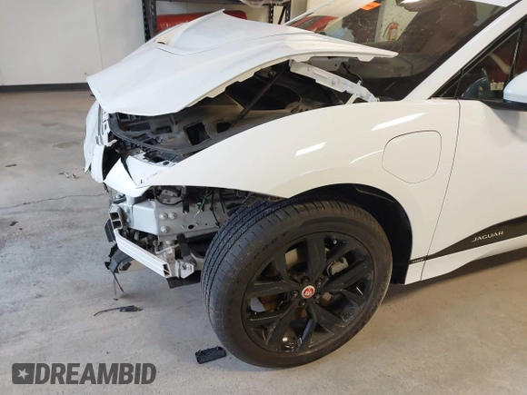 2019 Jaguar I-Pace HSE с VIN SADHD2S19K1F65778, выставлен на аукционе IAAI как лот 41370851 с пробегом 52 061 миль миль и . История ставок и продаж доступна на DreamBid. Изображение 6.