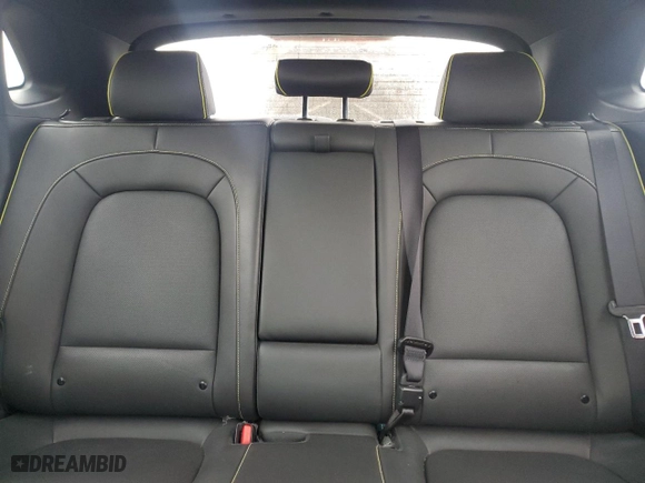2018 Hyundai Kona Limited with VIN KM8K3CA52JU065191, listed as a Copart auction lot 43028675 with 38,138 mi miles and Salvage Title. Bid and sale history available at carsss.com. Image 10.