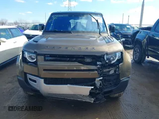 2021 Land Rover Defender S with VIN SALEJERX5M2041372, listed as a IAAI auction lot 41732008 with 62,233 mi miles and . Bid and sale history available at DreamBid. Image 12.