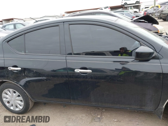 2016 Nissan Versa S Plus with VIN 3N1CN7AP8GL909784, listed as a IAAI auction lot 41637346 with 91,988 mi miles and . Bid and sale history available at DreamBid. Image 14.