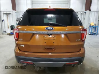 2017 Ford Explorer XLT with VIN 1FM5K8D84HGB45734, listed as a Copart auction lot 55063125 with 89,779 mi miles and Salvage Title. Bid and sale history available at carsss.com. Image 6.
