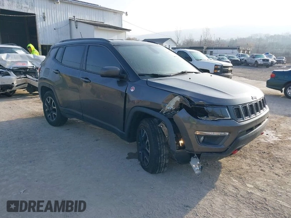 2019 Jeep Compass Trailhawk with VIN 3C4NJDDB9KT622415, listed as a IAAI auction lot 41779314 with 98,930 mi miles and . Bid and sale history available at carsss.com. Image 1.