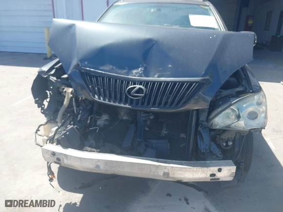 2006 Lexus RX 330 with VIN 2T2HA31UX6C103178, listed as a IAAI auction lot 41926225 with 167,529 mi miles. Bid and sale history available at carsss.com. Image 6.