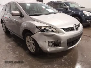 2007 Mazda CX-7 Sport with VIN JM3ER293670158686, listed as a IAAI auction lot 41920114 with 179,012 mi miles. Bid and sale history available at carsss.com. Image 6.