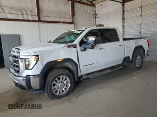 2024 GMC Sierra 2500HD SLT with VIN 1GT49NEY3RF448648, listed as a Copart auction lot 47207345 with 23,778 mi miles and Salvage title. Bid and sale history available at DreamBid. Image 1.