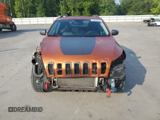 2016 Jeep Cherokee Trailhawk z VIN 1C4PJMBS6GW252974, wystawiony jako Copart lot #63652465 z przebiegiem 160 641 mil mil oraz Szkoda całkowita • Salvage title. Historia ofert i sprzedaży dostępna na DreamBid. Obrazek 5.