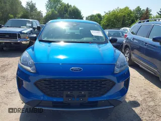2020 Ford Escape S z VIN 1FMCU9F63LUA49364, wystawiony jako IAAI lot #42538883 z przebiegiem 67 923 mil mil oraz . Historia ofert i sprzedaży dostępna na DreamBid. Obrazek 12.