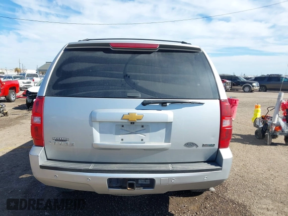 2012 Chevrolet Tahoe LS с VIN 1GNSCAE00CR158635, выставлен на аукционе IAAI как лот 41455831 с пробегом 175 575 миль миль и . История ставок и продаж доступна на DreamBid. Изображение 16.