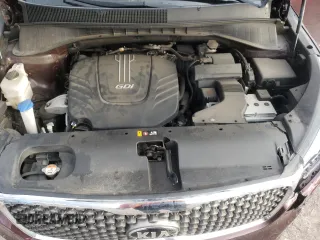 2018 Kia Sorento SX with VIN 5XYPKDA58JG367458, listed as a Copart auction lot 89168465 with 103,614 mi miles and Salvage Title. Bid and sale history available at DreamBid. Image 14.