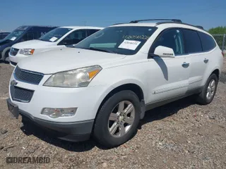 2010 Chevrolet Traverse LT w/1LT with VIN 1GNLRFED1AS130139, listed as a IAAI auction lot 42050224 with 135,446 mi miles. Bid and sale history available at carsss.com. Image 2.