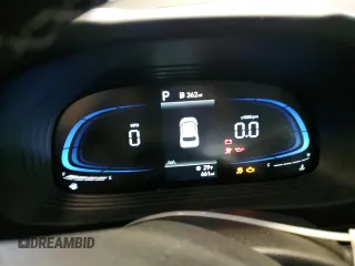 2024 Hyundai Venue SEL with VIN KMHRC8A30RU331698, listed as a Copart auction lot 44720575 with 661 mi miles and Salvage title. Bid and sale history available at DreamBid. Image 9.