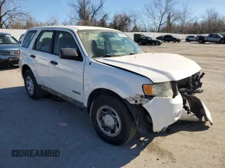 2008 Ford Escape XLS with VIN 1FMCU92Z98KE09756, listed as a Copart auction lot 42639645 with 156,859 mi miles and Salvage title. Bid and sale history available at DreamBid. Image 4.