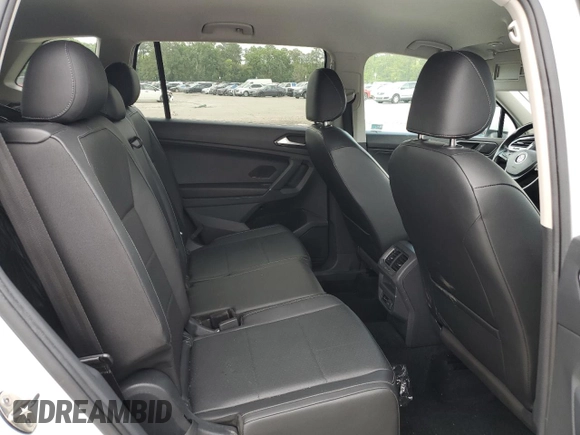 2018 Volkswagen Tiguan SEL with VIN 3VV3B7AX1JM037294, listed as a Copart auction lot 56311115 with 63,052 mi miles and Clean title. Bid and sale history available at DreamBid. Image 11.
