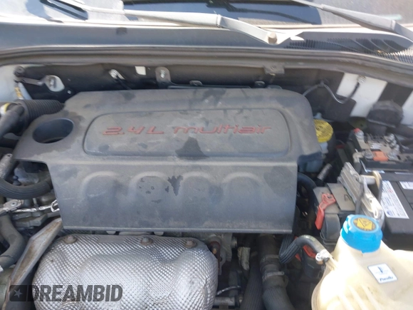2017 Ram ProMaster City Cargo Tradesman z VIN ZFBERFAB0H6E01531, wystawiony jako IAAI lot #41889780 z przebiegiem 59 734 mil mil oraz . Historia ofert i sprzedaży dostępna na DreamBid. Obrazek 10.
