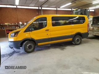 2017 Ford Transit z VIN 1FTYE1ZM2HKB22424, wystawiony jako Copart lot #88042835 z przebiegiem 136 524 mil mil oraz Szkoda całkowita • Salvage title. Historia ofert i sprzedaży dostępna na DreamBid. Obrazek 1.