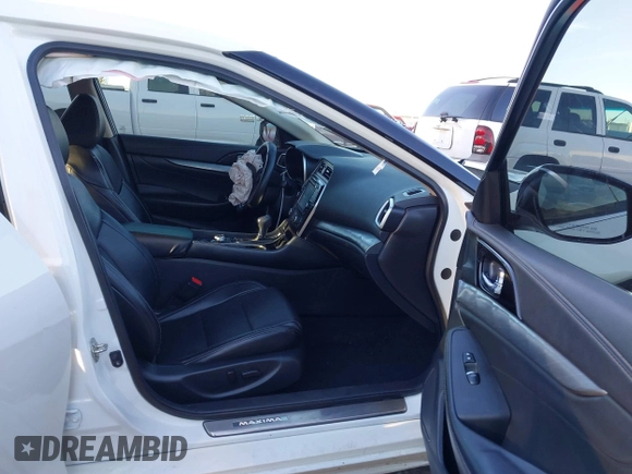 2016 Nissan Maxima SL with VIN 1N4AA6AP7GC447276, listed as a IAAI auction lot 41336384 with 135,033 mi miles and . Bid and sale history available at DreamBid. Image 5.