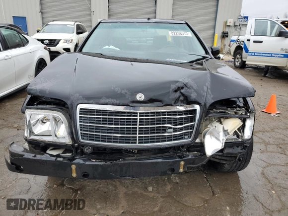 1994 Mercedes-Benz S with VIN WDBGA43E1RA183733, listed as a Copart auction lot 69675834 with Not Provided miles and Salvage Title. Bid and sale history available at DreamBid. Image 5.