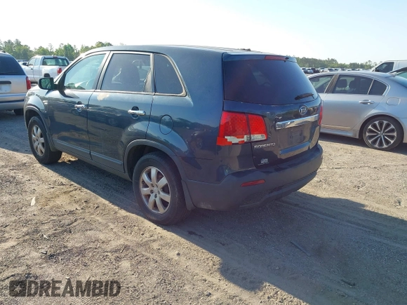 2011 Kia Sorento LX with VIN 5XYKT3A1XBG011576, listed as a IAAI auction lot 42062990 with 227,954 mi miles. Bid and sale history available at carsss.com. Image 3.