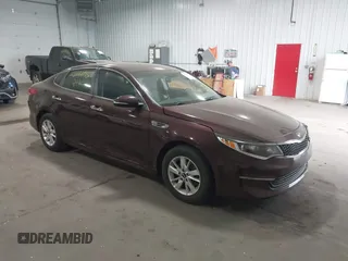 2016 Kia Optima LX z VIN 5XXGT4L38GG109351, wystawiony jako IAAI lot #42282193 z przebiegiem 75 076 mil mil oraz . Historia ofert i sprzedaży dostępna na DreamBid. Obrazek 1.