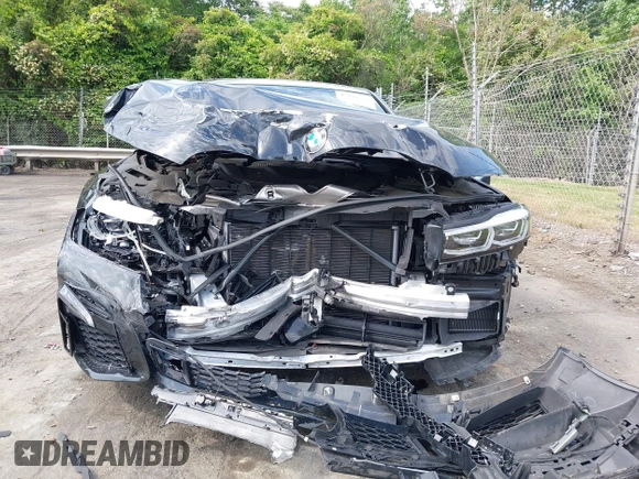 2022 BMW 7 Series 750i xDrive с VIN WBA7U2C0XNCH39635, выставлен на аукционе IAAI как лот 42182523 с пробегом Не указан миль и . История ставок и продаж доступна на DreamBid. Изображение 11.