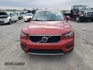 2019 Volvo XC40 Momentum z VIN YV4162UK4K2106806, wystawiony jako Copart lot #53316535 z przebiegiem 99 264 mil mil oraz Szkoda całkowita • Salvage title. Historia ofert i sprzedaży dostępna na DreamBid. Obrazek 5.
