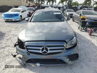 2018 Mercedes-Benz E-Class E 300 with VIN WDDZF4JB8JA376945, listed as a Copart auction lot 47423115 with 111,984 mi miles and Salvage Title. Bid and sale history available at carsss.com. Image 5.