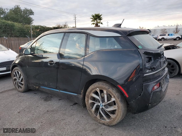 2019 BMW i3 with VIN WBY8P2C57KVE41553, listed as a Copart auction lot 81791463 with 31,904 mi miles. Bid and sale history available at carsss.com. Image 2.