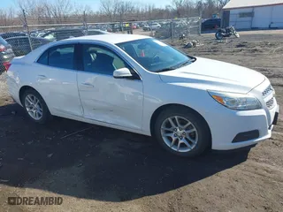 2013 Chevrolet Malibu LT with VIN 1G11C5SA2DF342348, listed as a IAAI auction lot 41685752 with 121,741 mi miles. Bid and sale history available at carsss.com. Image 1.