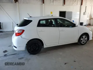 2011 Toyota Matrix z VIN 2T1KU4EE5BC712652, wystawiony jako Copart lot #52297315 z przebiegiem 111 348 mil mil oraz Szkoda całkowita • Salvage title. Historia ofert i sprzedaży dostępna na DreamBid. Obrazek 3.