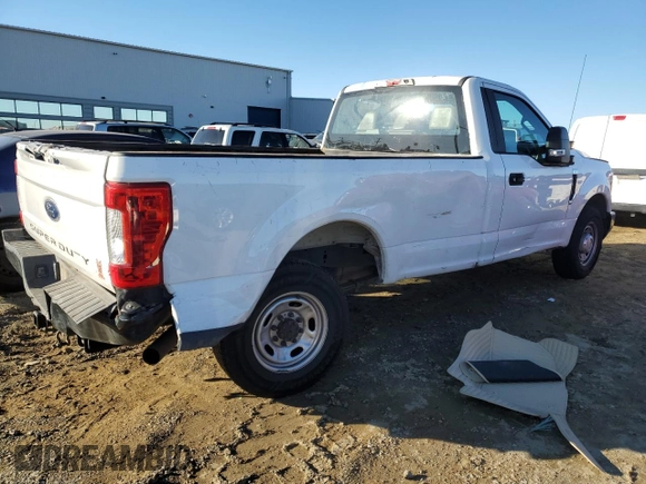2019 Ford Super Duty F-250 SRW XL with VIN 1FTBF2A65KED83977, listed as a Copart auction lot 41537465 with 97,457 mi miles and Salvage Title. Bid and sale history available at carsss.com. Image 3.