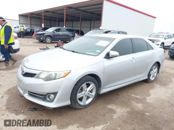 2012 Toyota Camry L with VIN 4T1BF1FKXCU060723, listed as a IAAI auction lot 41699365 with 211,767 mi miles. Bid and sale history available at carsss.com. Image 17.