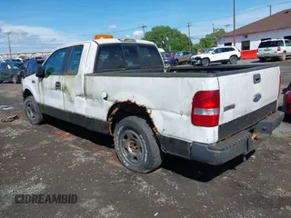 2006 Ford F-150 STX with VIN 1FTRX12WX6FB17939, listed as a IAAI auction lot 42381137 with 175,566 mi miles and . Bid and sale history available at DreamBid. Image 3.