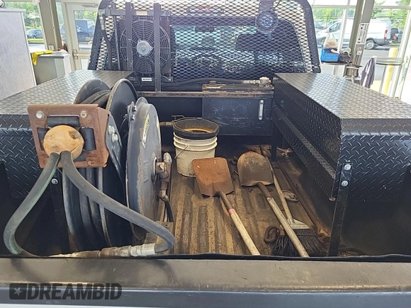 2015 Ford F-250 Lariat with VIN 1FT7W2B61FEC73177, listed as a IAAI auction lot 42726881 with 232,597 mi miles and . Bid and sale history available at DreamBid. Image 23.